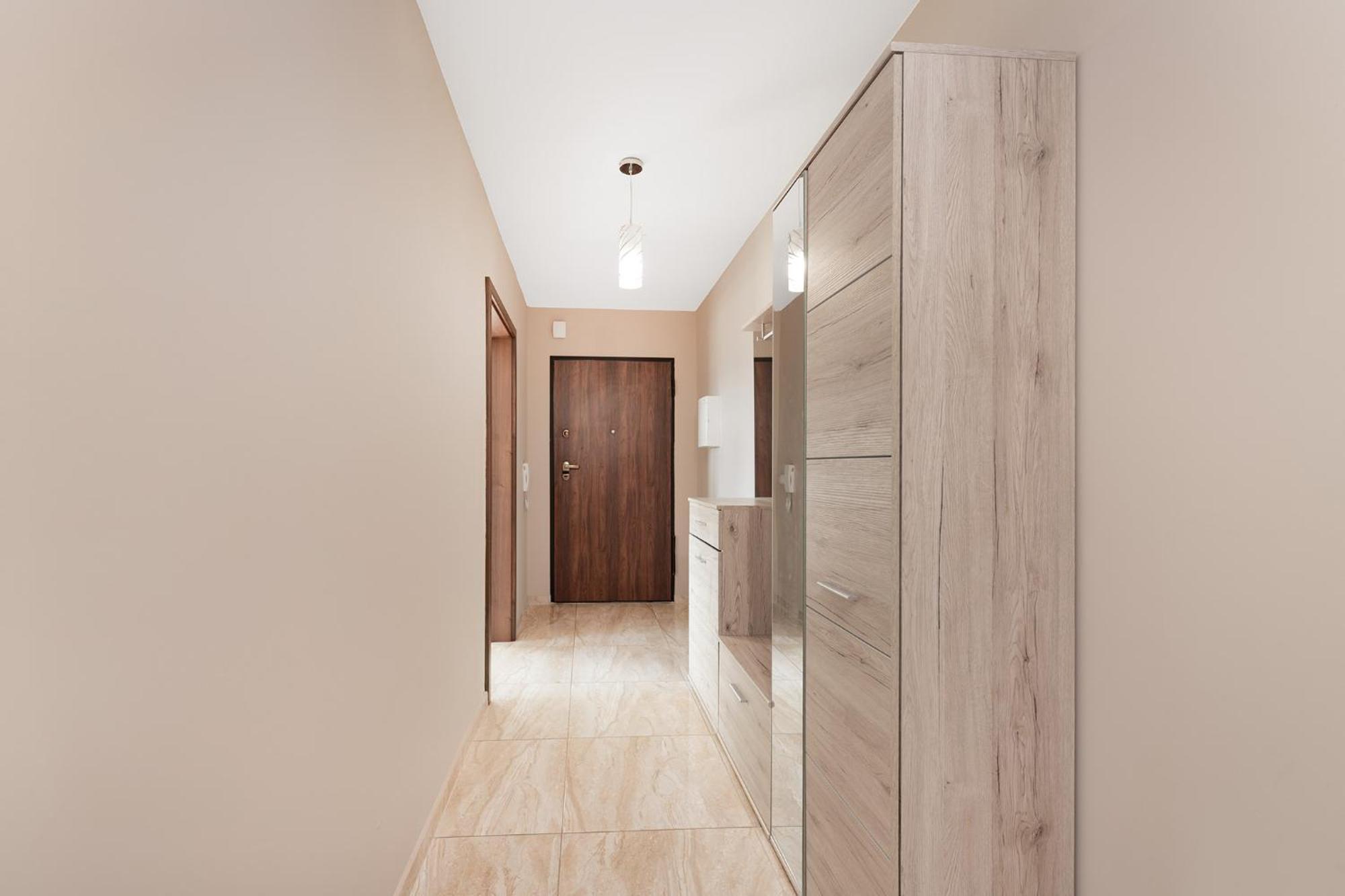Cozy Corner: Apartment With Wifi And Private Balcony Wroclaw Exterior photo